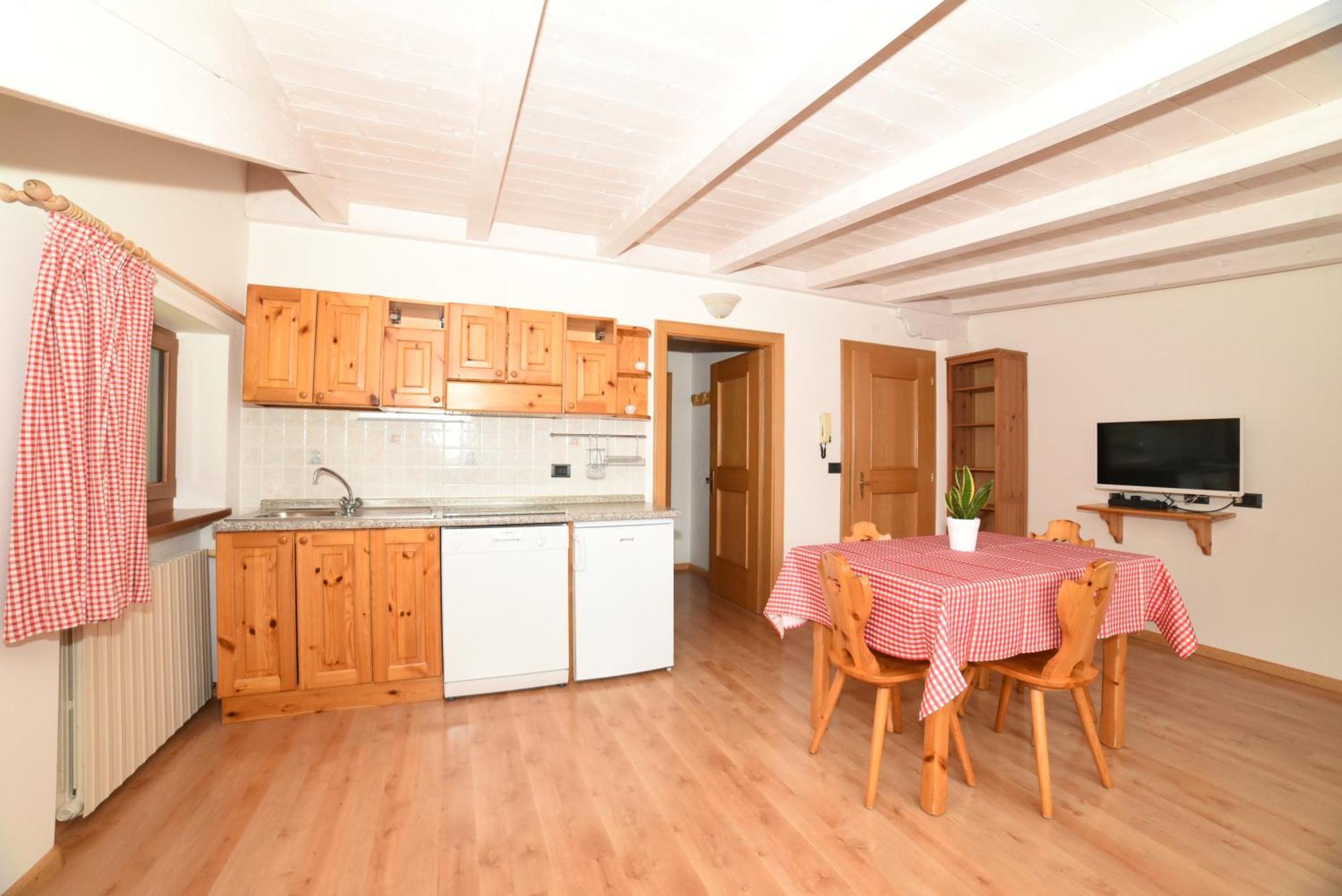 Cesa Mandi E Miky Apartman Canazei Kültér fotó